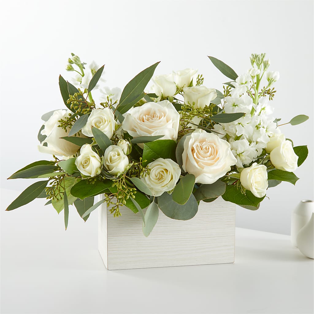 Fresh Linen Box Bouquet – Lupita Flowers, Novato CA