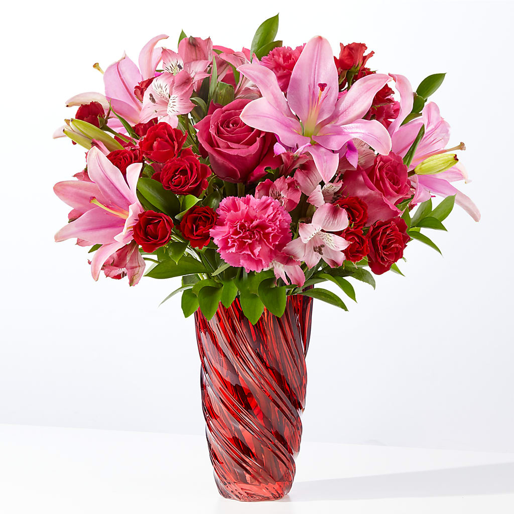 In Love Bouquet with Luxe Swirl Vase – Lupita Flowers, Novato CA