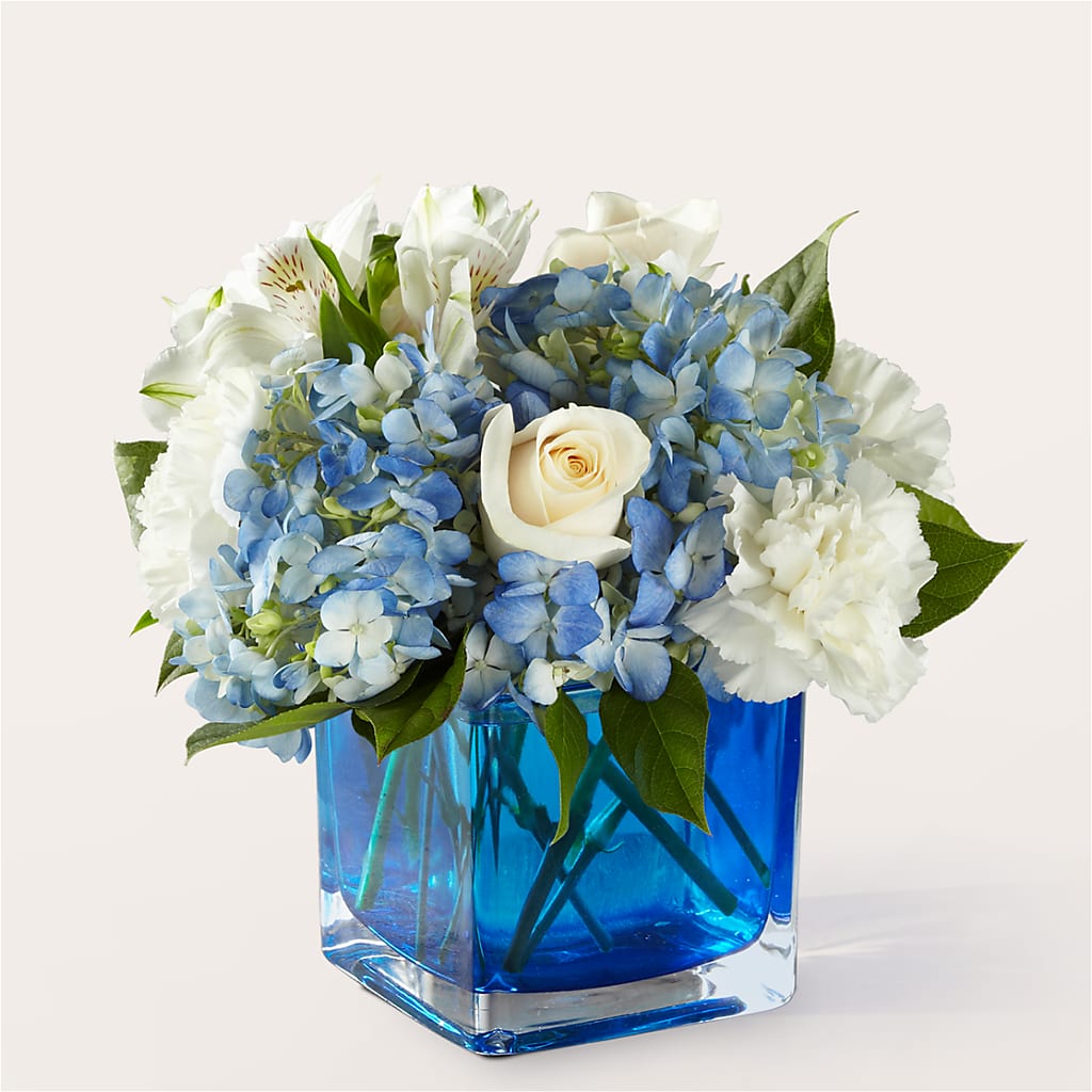 Soothing Waters Bouquet – Lupita Flowers, Novato CA