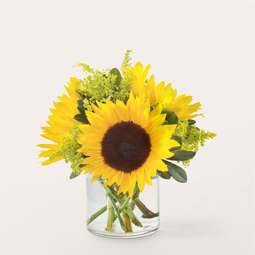 Beaming Sunflower Bouquet – Lupita Flowers, Novato CA