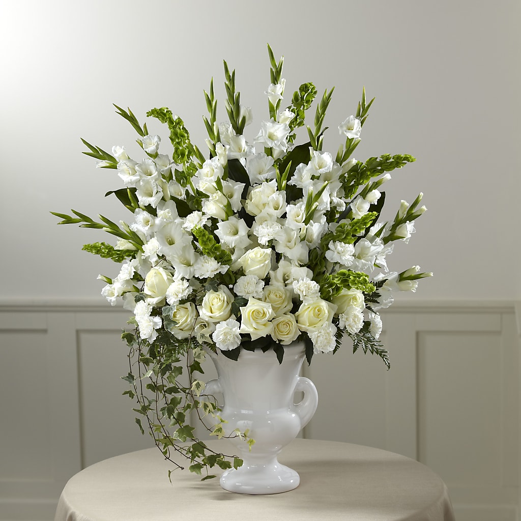 Fond Reflections Arrangement – Lupita Flowers, Novato CA