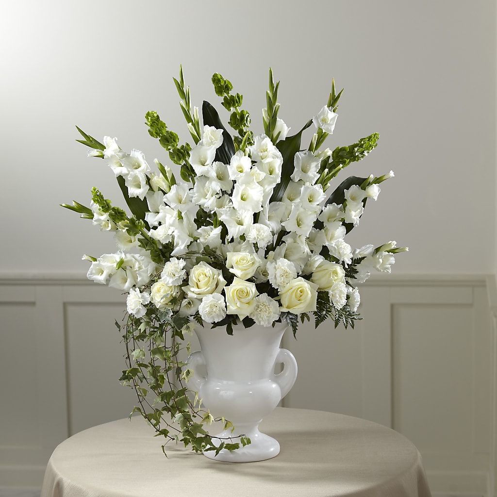 Fond Reflections Arrangement – Lupita Flowers, Novato CA