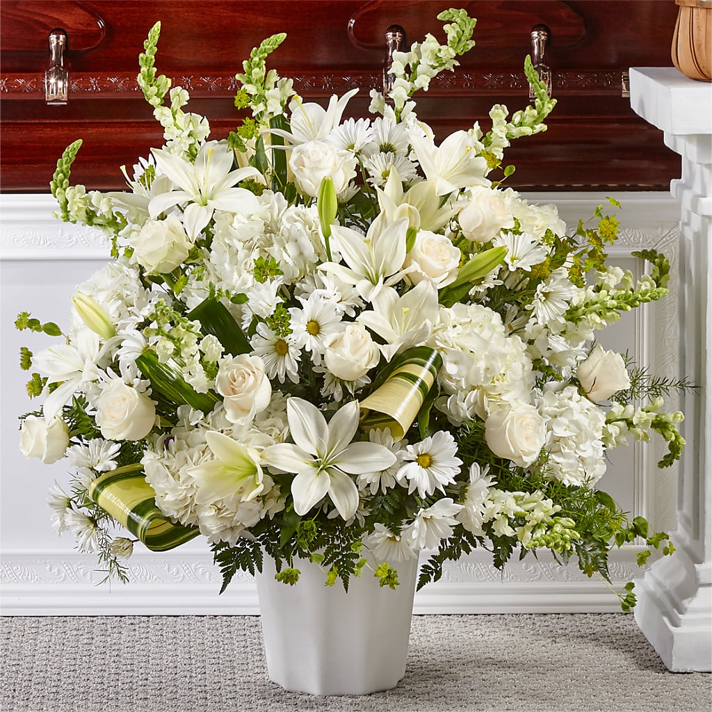 Thoughts of Tranquility Floor Basket – Lupita Flowers, Novato CA