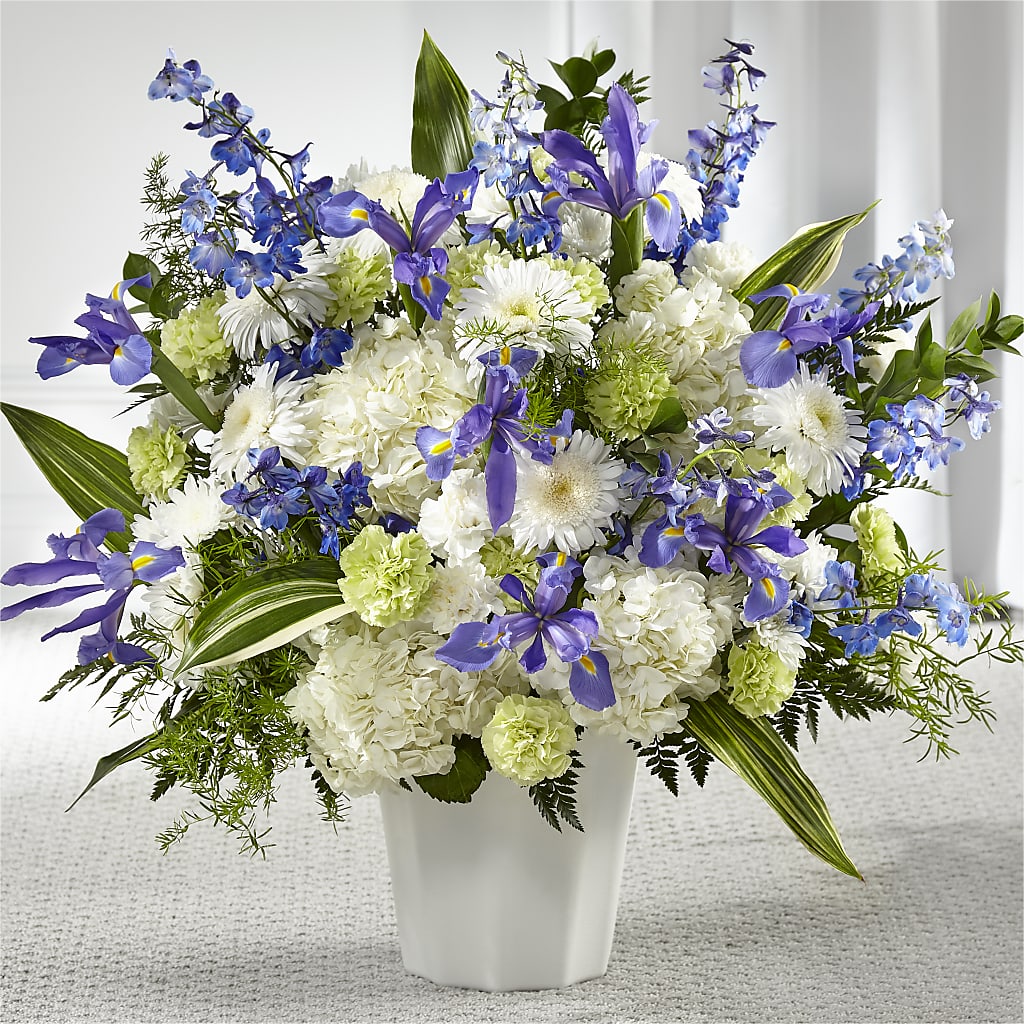 Soft Serenity Floor Basket – Lupita Flowers, Novato CA