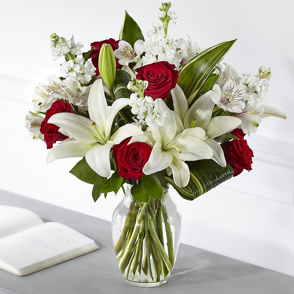 Loving Respect Bouquet – Lupita Flowers, Novato CA