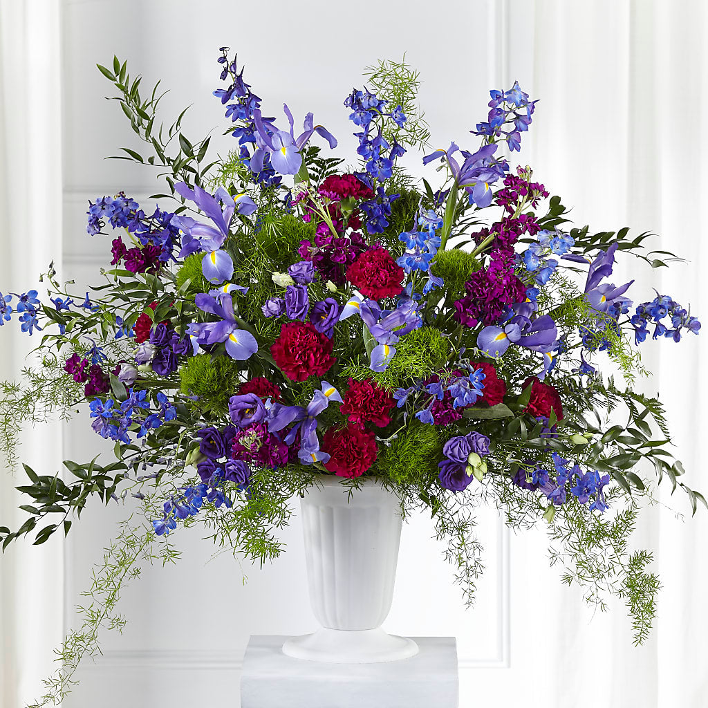 Memorial of Life Arrangement – Lupita Flowers, Novato CA