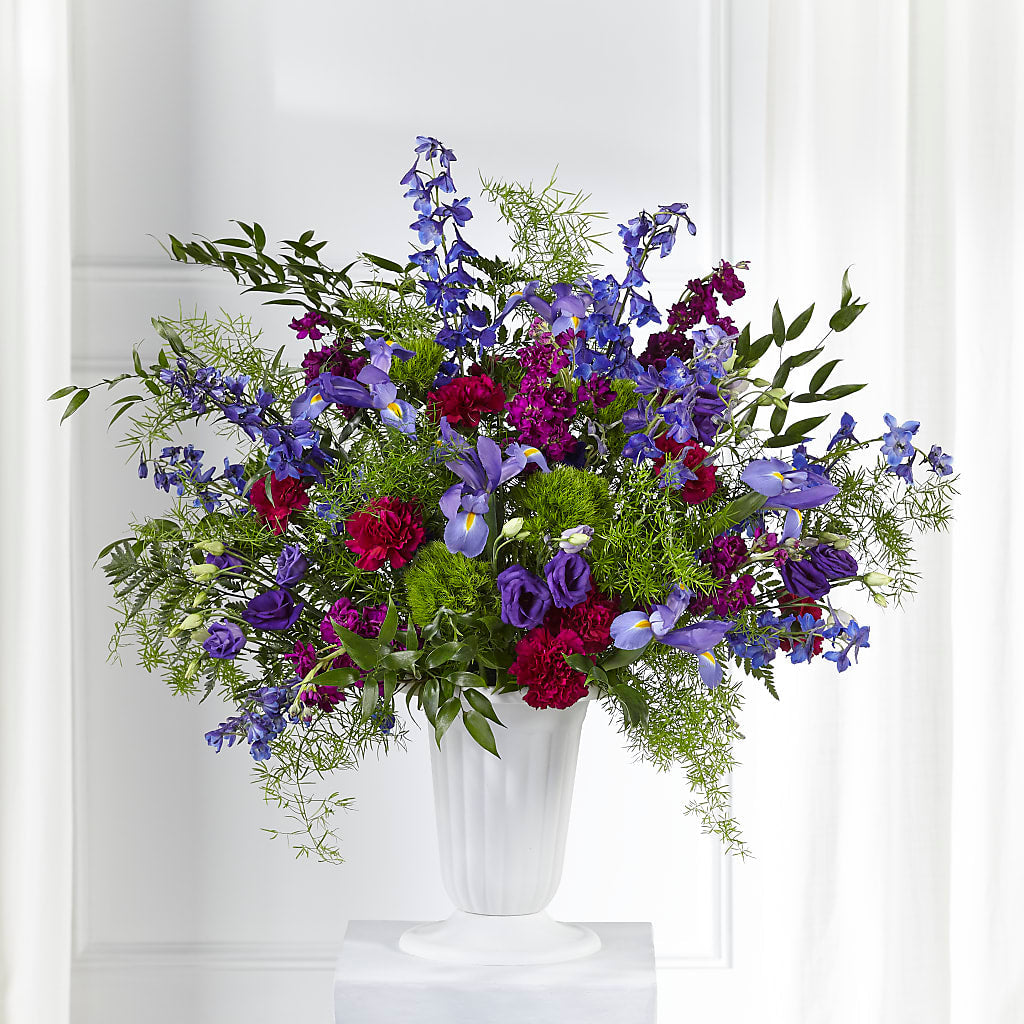 Memorial of Life Arrangement – Lupita Flowers, Novato CA