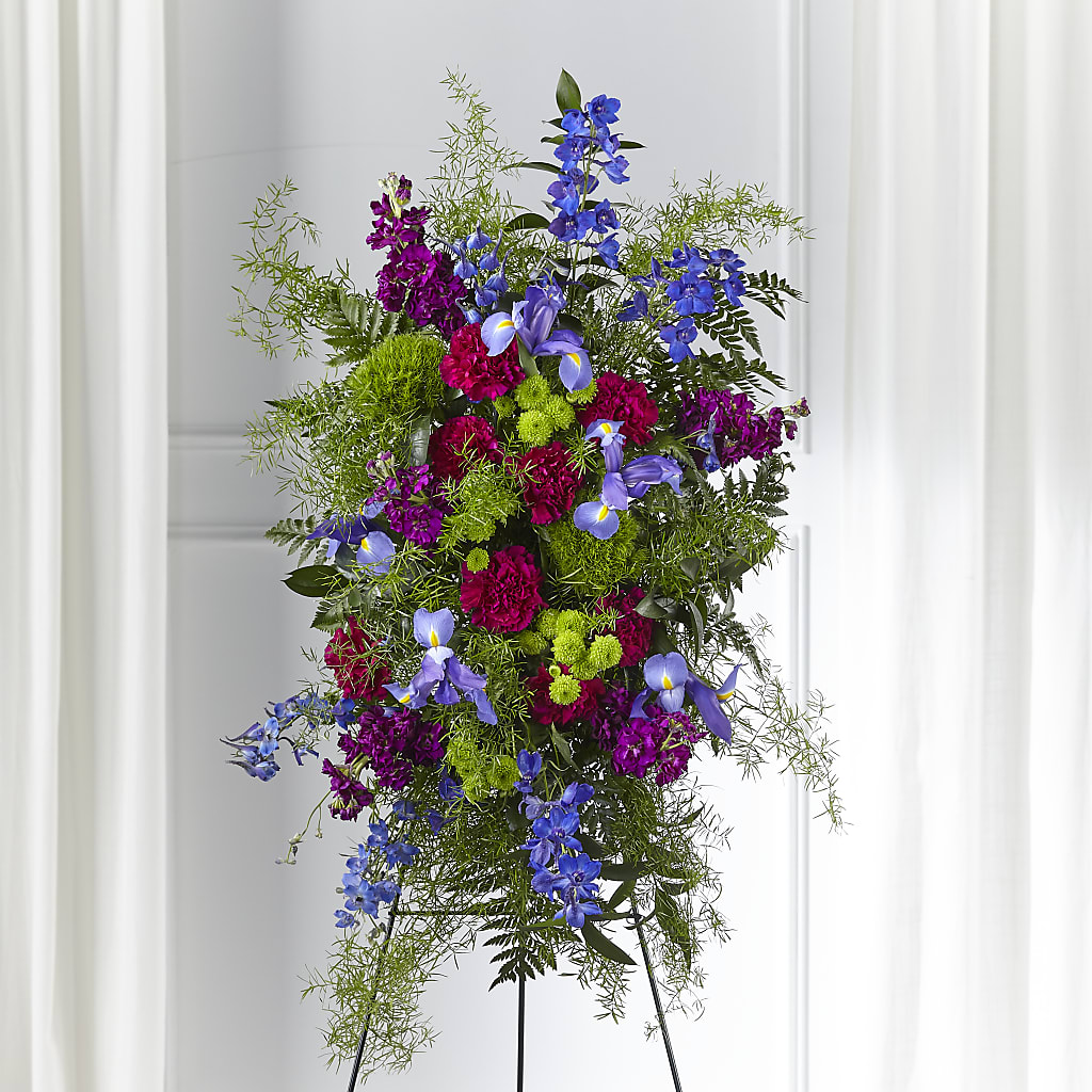 Heavenly Skies Standing Spray – Lupita Flowers, Novato CA