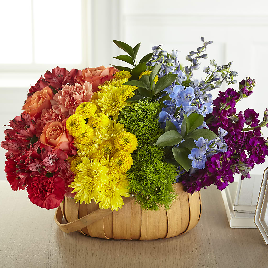 Prideful Basket – Lupita Flowers, Novato CA