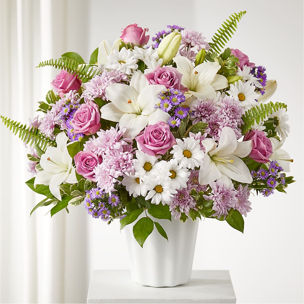 Warmest Thoughts Tabletop Basket – Lupita Flowers, Novato CA