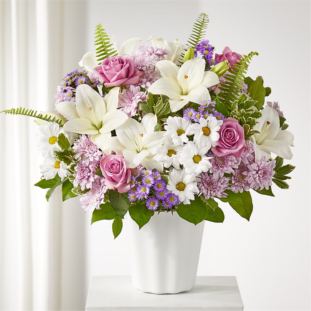 Warmest Thoughts Tabletop Basket – Lupita Flowers, Novato CA