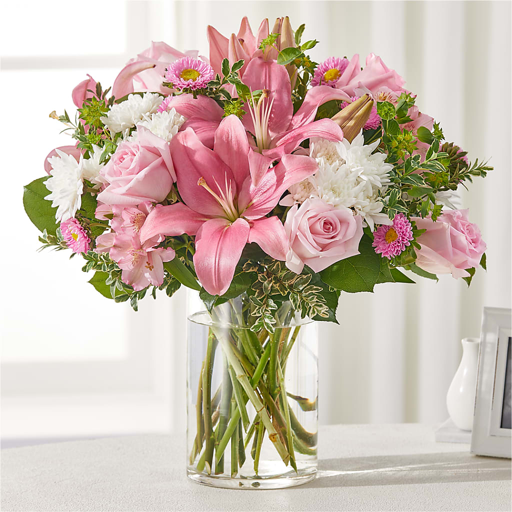 Healing Hug Bouquet – Lupita Flowers, Novato CA