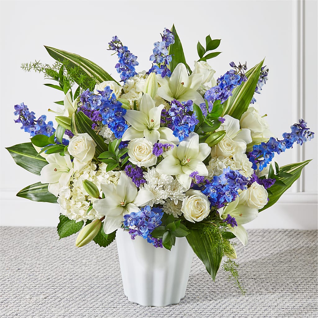Take Comfort Floor Basket – Lupita Flowers, Novato CA