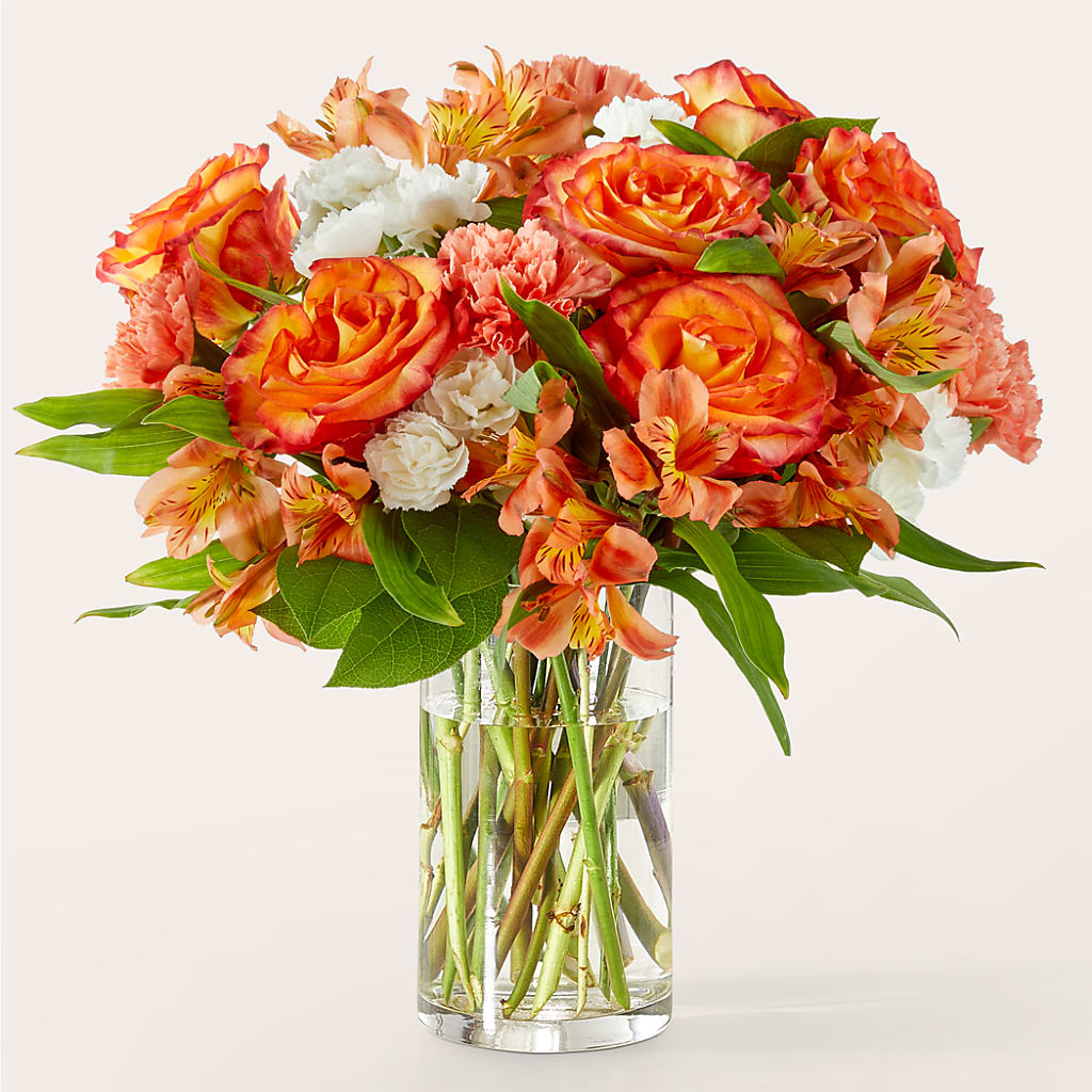 Apricot Glow Bouquet – Lupita Flowers, Novato CA