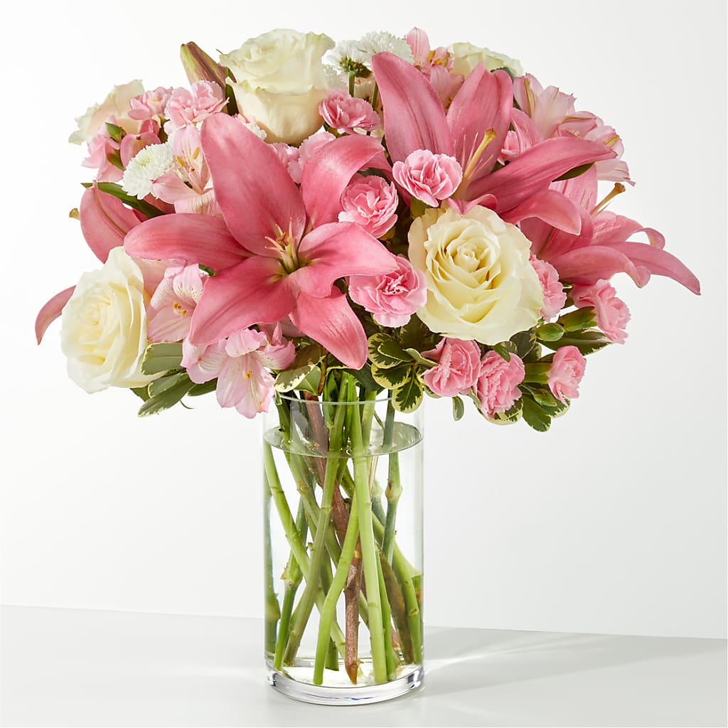 Piece of Cake Bouquet – Lupita Flowers, Novato CA