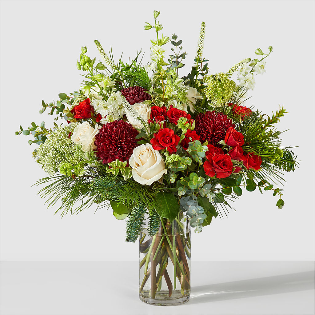 Favorite Traditions Bouquet – Lupita Flowers, Novato CA
