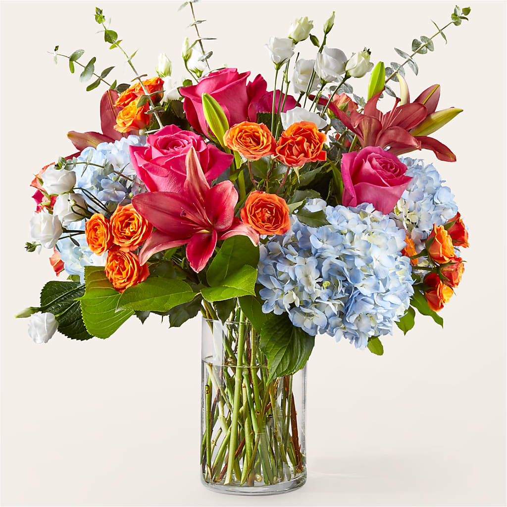 Awestruck Luxury Bouquet – Lupita Flowers, Novato CA