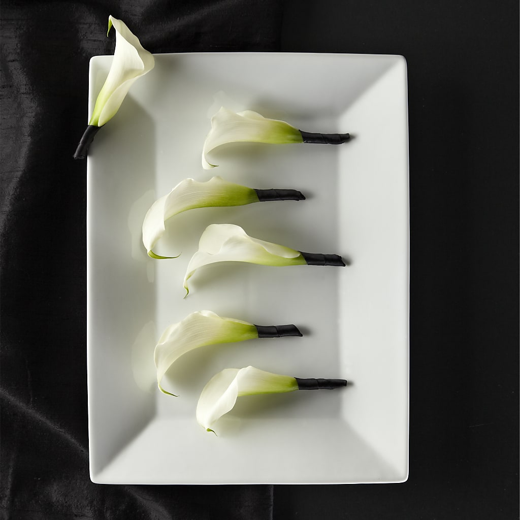Calla Lily Promise Boutonniere – Lupita Flowers, Novato CA