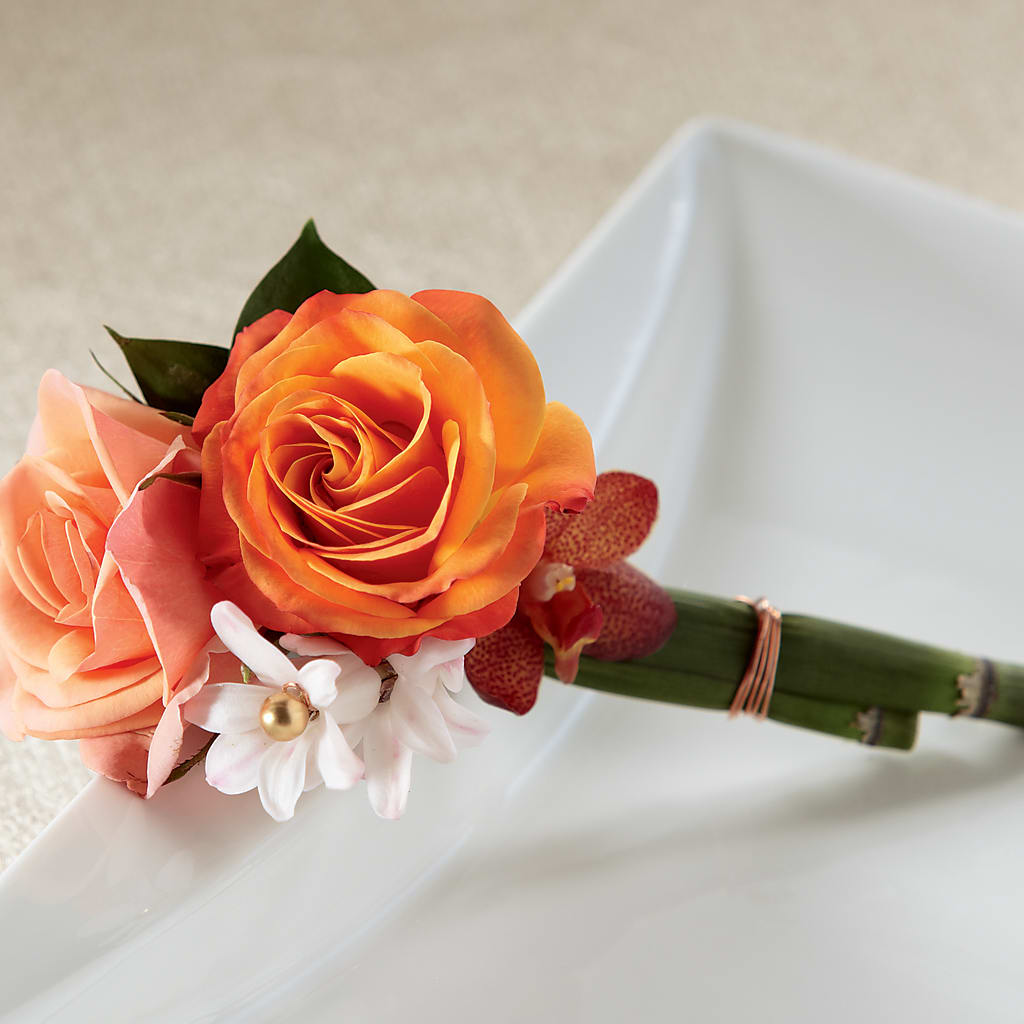 Sunset Dream Boutonniere – Lupita Flowers, Novato CA