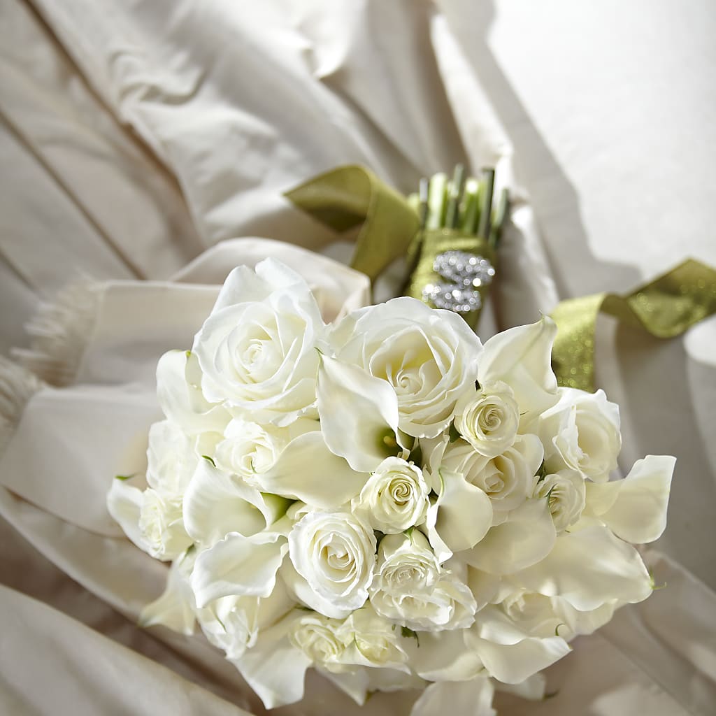Serene Highness Bouquet – Lupita Flowers, Novato CA
