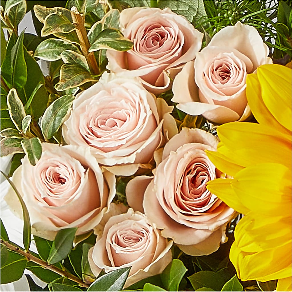 The Good Life Bouquet –  Lupita Flowers, Novato CA