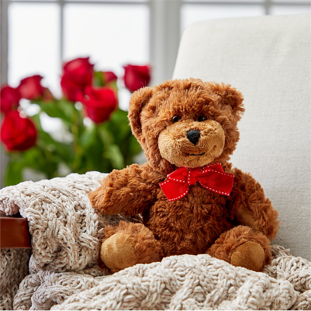 Romantic Long Stem Red Rose Bouquet Bundles –  Lupita Flowers, Novato CA