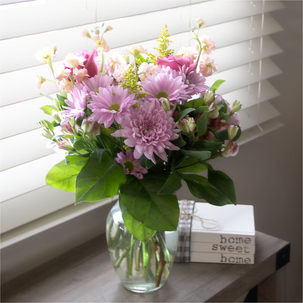 Pastel Tradition - A Florist Original –  Lupita Flowers, Novato CA
