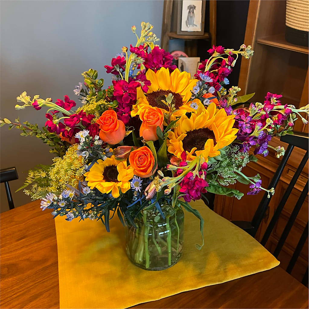 Rays of Life Bouquet –  Lupita Flowers, Novato CA