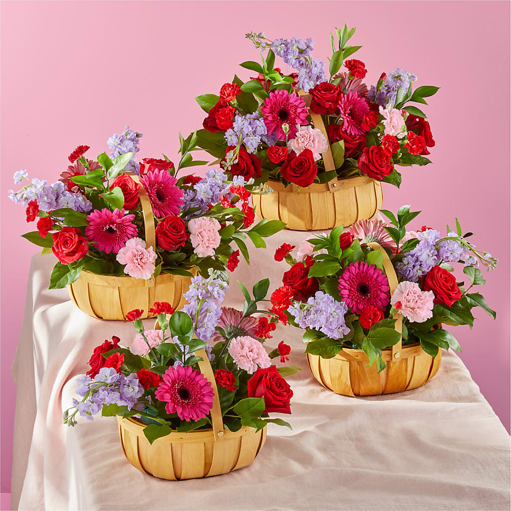 Pink Picnic Basket –  Lupita Flowers, Novato CA