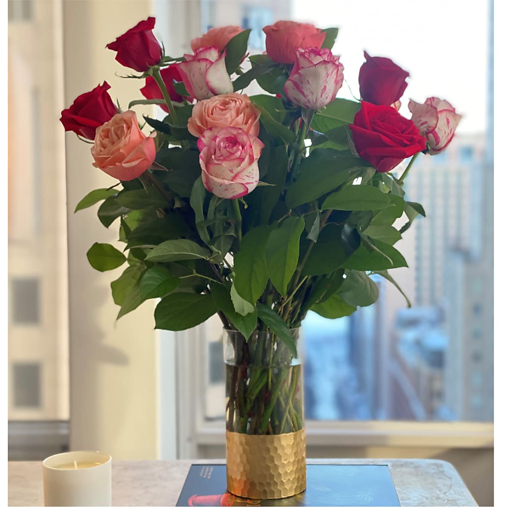 Ever After Rose Bouquet –  Lupita Flowers, Novato CA