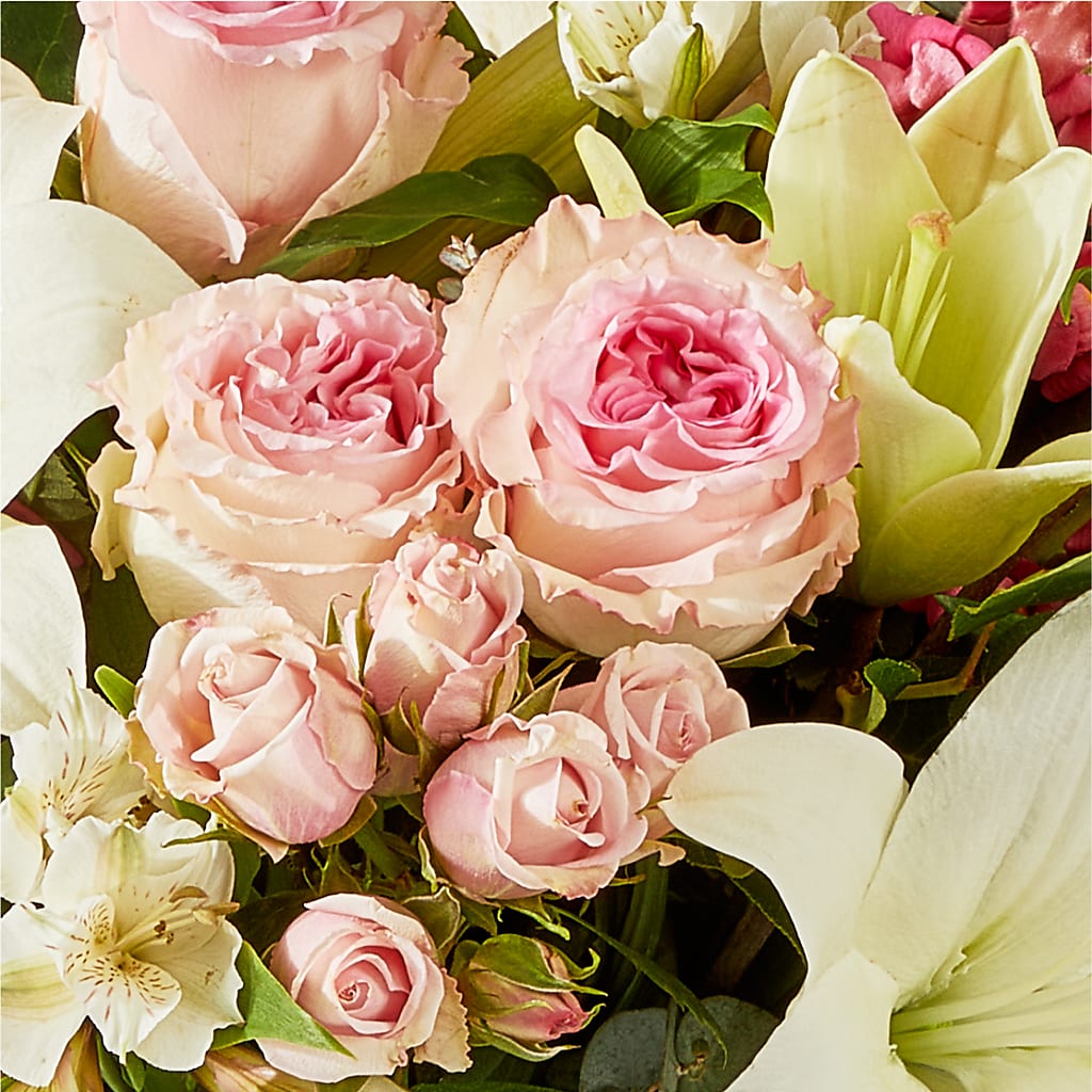 Ballet Slippers Bouquet –  Lupita Flowers, Novato CA