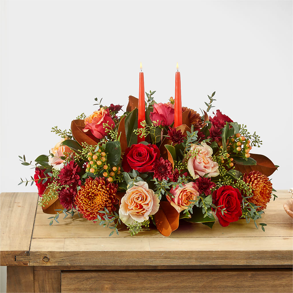 Gather Near Centerpiece –  Lupita Flowers, Novato CA